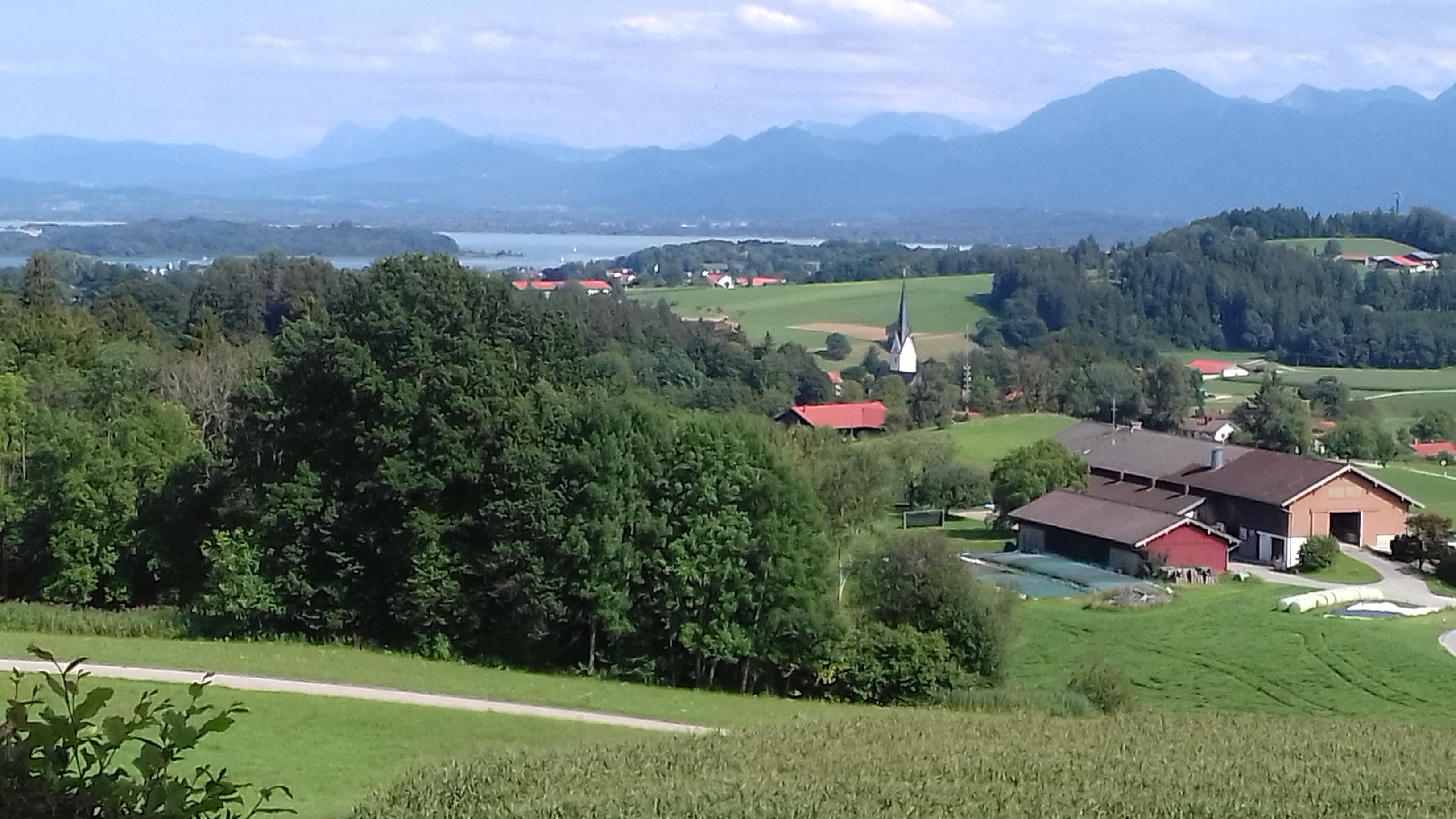 Ausflug zur Ratzinger Höhe St. Nikolaus Alten und Pflegeheim Kraiburg